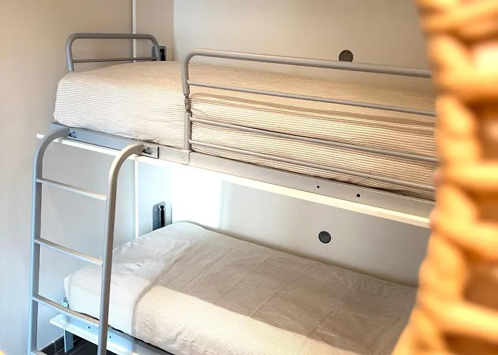 Zonnig Leopold Aan Zee Apartman *